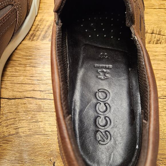 ECCO brown Soft 7 Leather Slip on casual sneaker shoes sz 10 main image 9